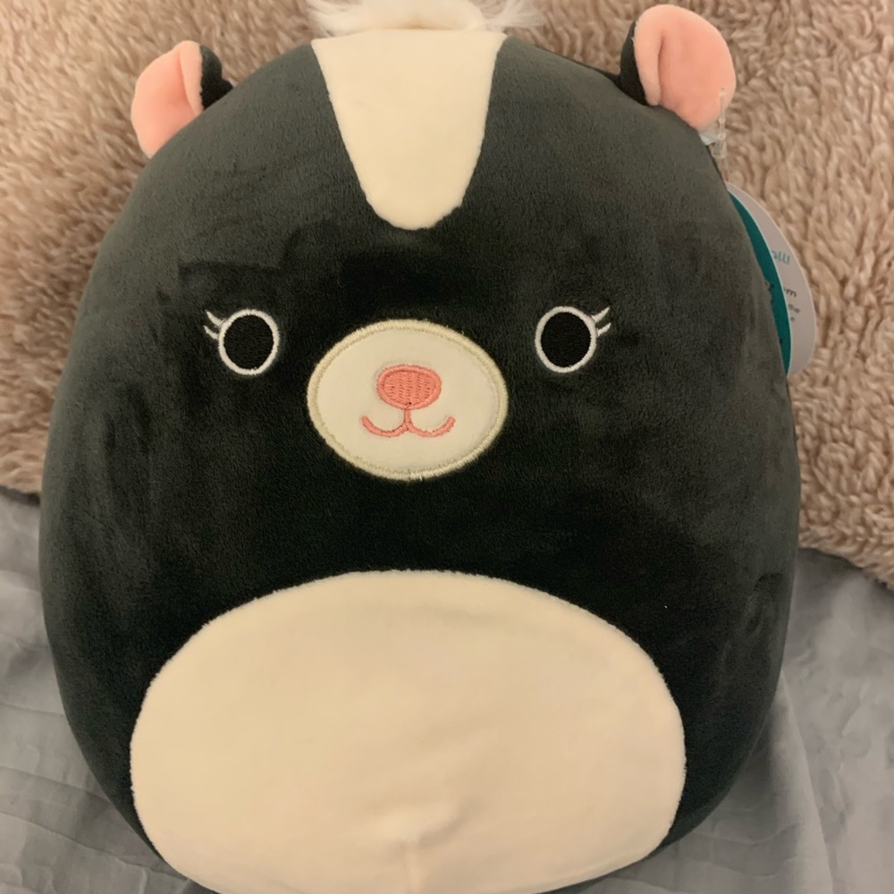 Selma the skunk squishmallow